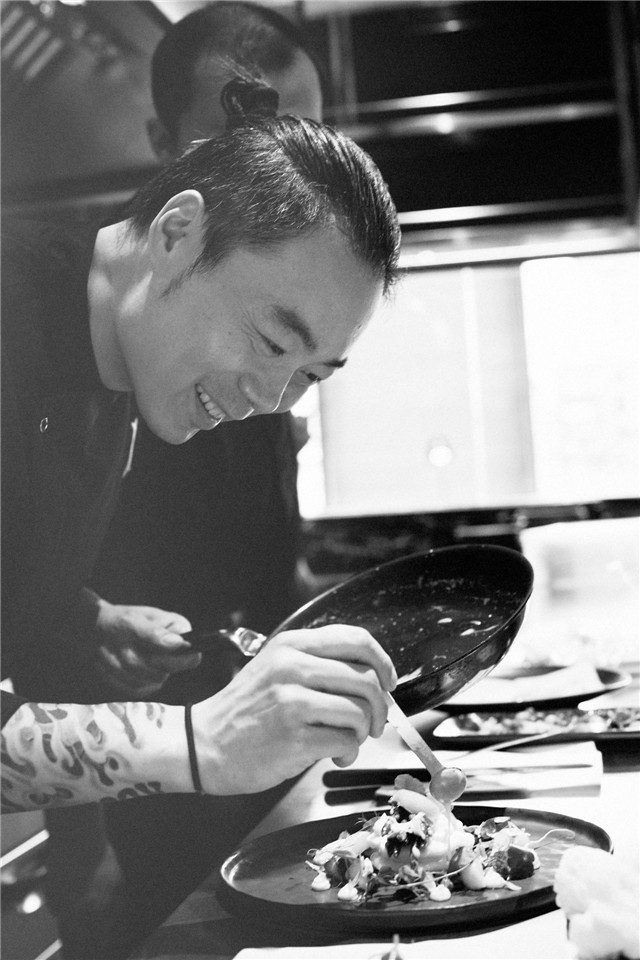 1493306239138063715.jpg 主厨方晗Chef Fang.jpg